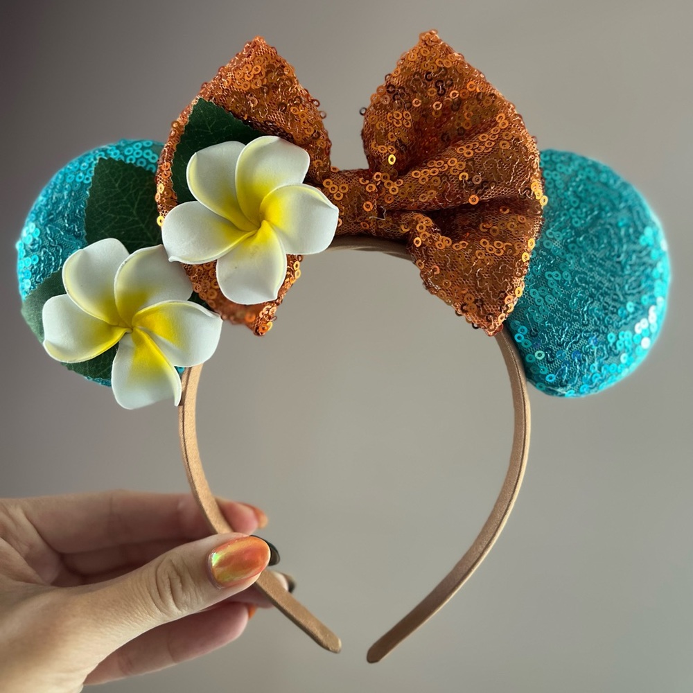 Polynesian Minnie Ears